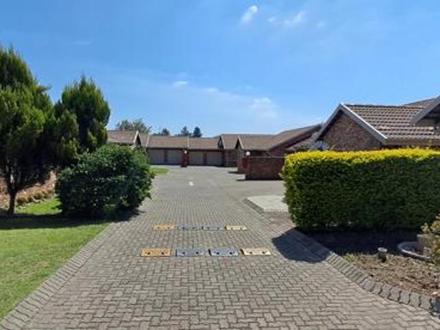Townhouse for sale in Kwazulu-natal