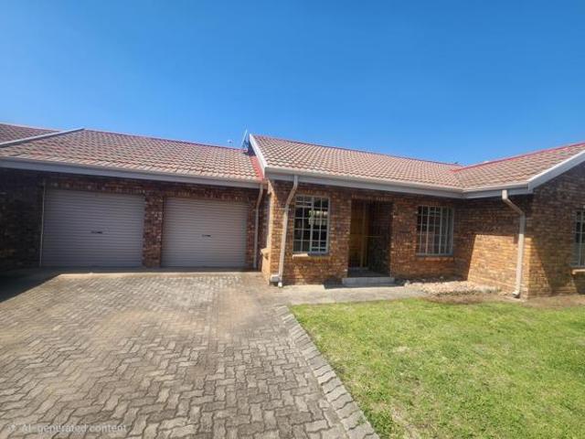 Townhouse for sale in Newcastle Local Municipality, Amajuba District Municipality