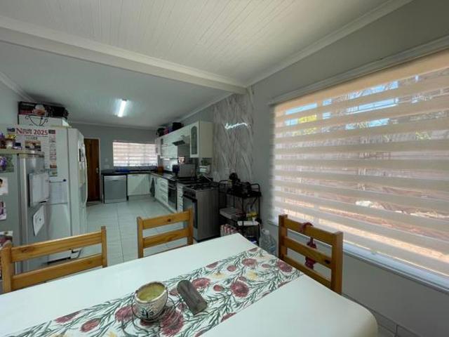 Townhouse for sale in Newcastle Local Municipality, Amajuba District Municipality