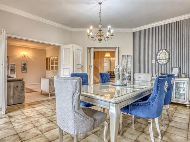 Townhouse for rent in Vosloorus, Gauteng