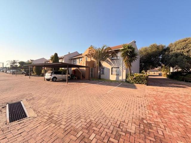 Townhouse for rent in Ekurhuleni, Gauteng