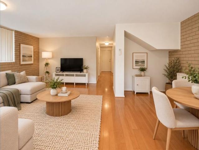 Townhouse for rent in Macquarie Park, Sydney