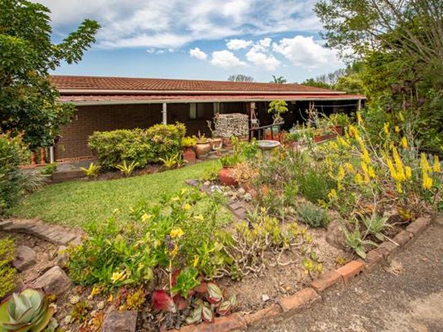 Townhouse for sale in Seaview, Kwazulu-natal