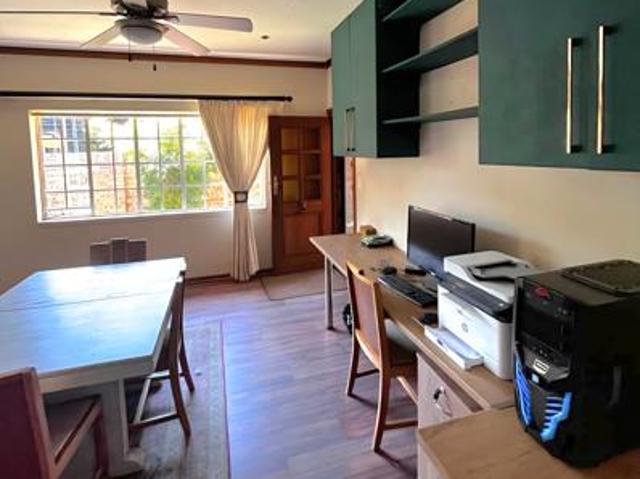 Townhouse for sale in Dr Kenneth Kaunda, North West