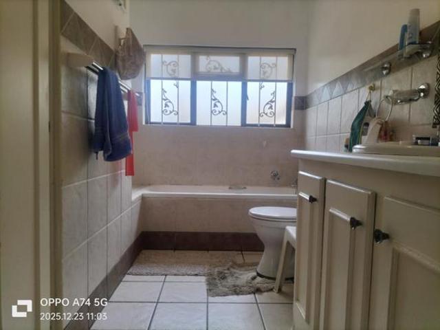 Townhouse for sale in Dr Kenneth Kaunda, North West