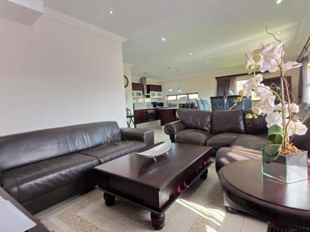 Townhouse for rent in Seaview, Kwazulu-natal