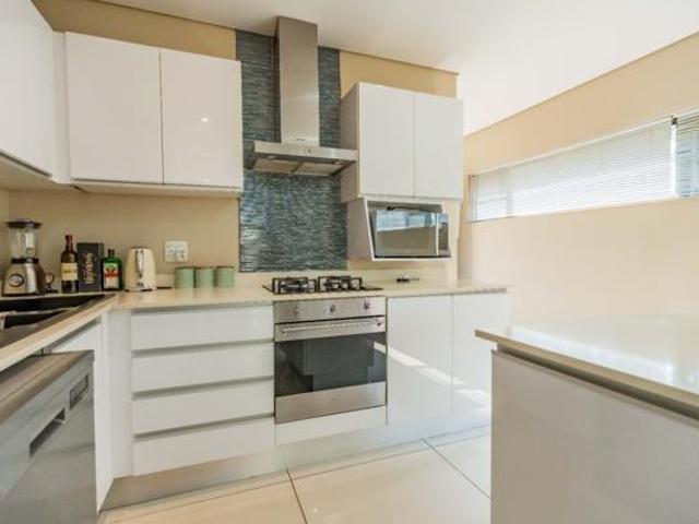 Townhouse for rent in Durban, eThekwini Metropolitan Municipality