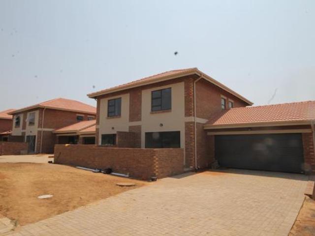 Townhouse for sale in Witbank, Mpumalanga