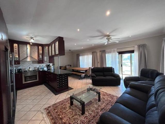 Townhouse for sale in Cape St Francis, Eastern Cape