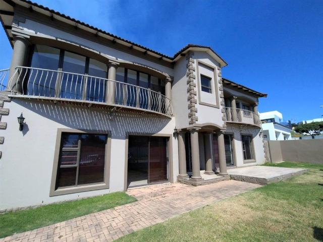 Townhouse for sale in Cape St Francis, Eastern Cape