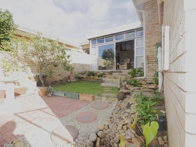Townhouse for sale in Cape St Francis, Eastern Cape