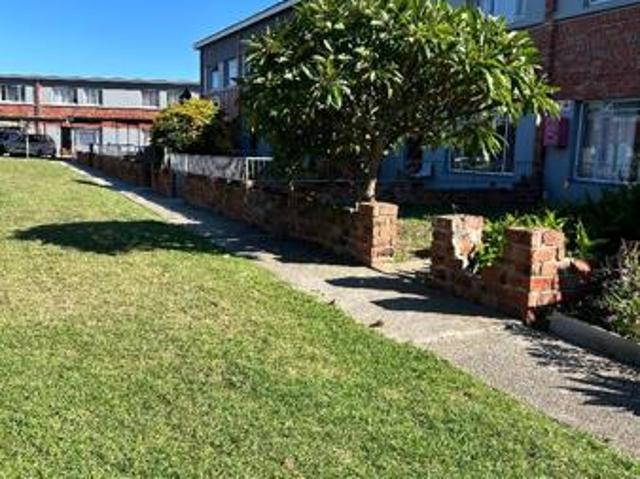Townhouse for sale in Eastern Cape
