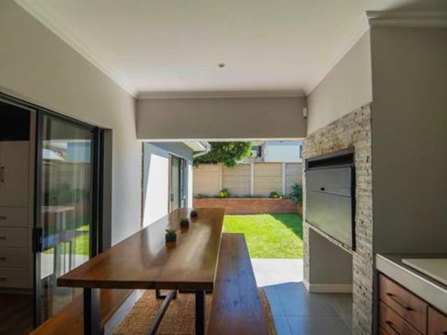 Townhouse for sale in Eastern Cape