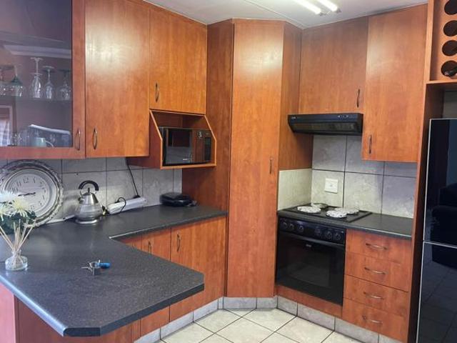 Townhouse for rent in Kgalagadi, Northern Cape
