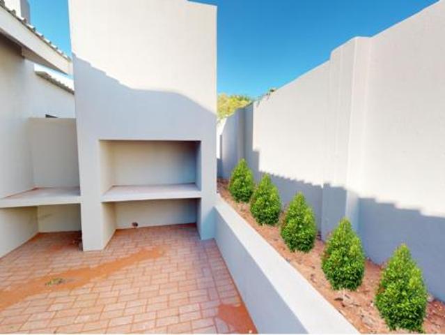 Townhouse for sale in Upington, Northern Cape