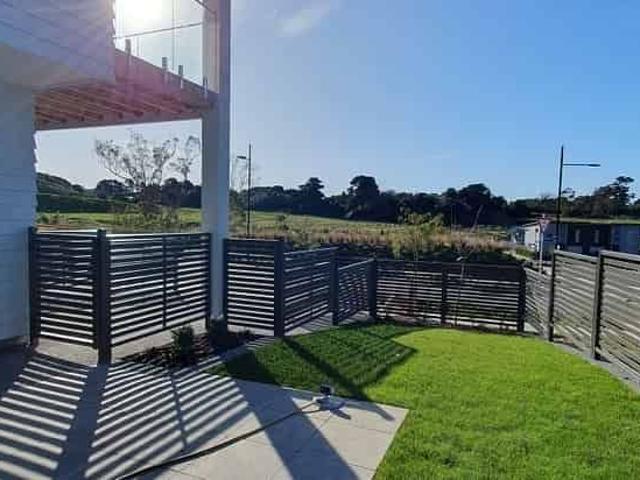 Townhouse for rent in Papakaio, Wellington