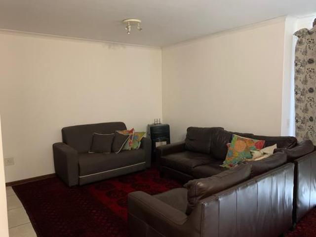 Townhouse for rent in Cape Town, Western Cape