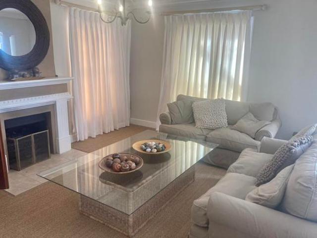 Townhouse for rent in Cape Town, Western Cape