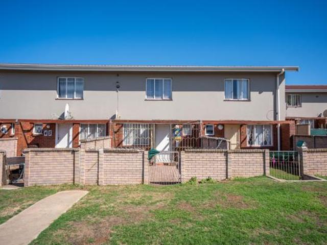 Townhouse for sale in Eastern Cape