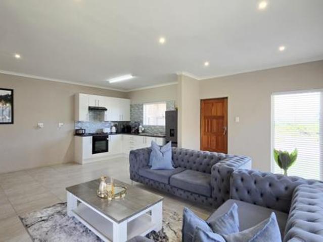Townhouse for sale in Bisho, Eastern Cape