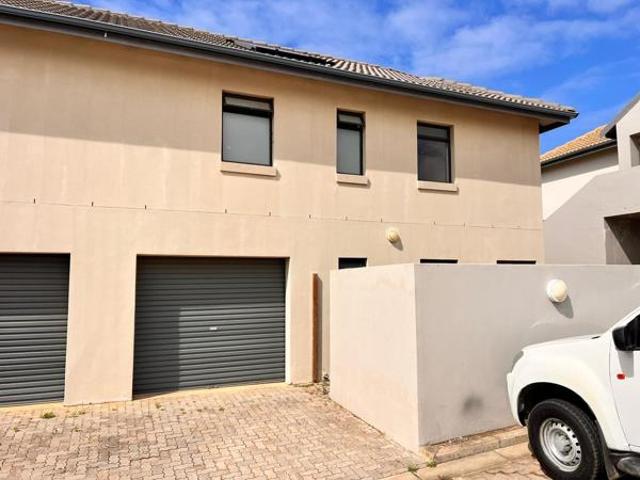 Townhouse for sale in Bisho, Eastern Cape
