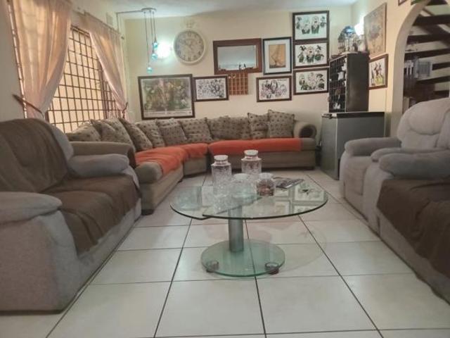 Townhouse for sale in UMhlathuze Municipality, Kwazulu-natal