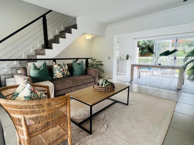 Townhouse for sale in Mt Edgecombe, Kwazulu-natal