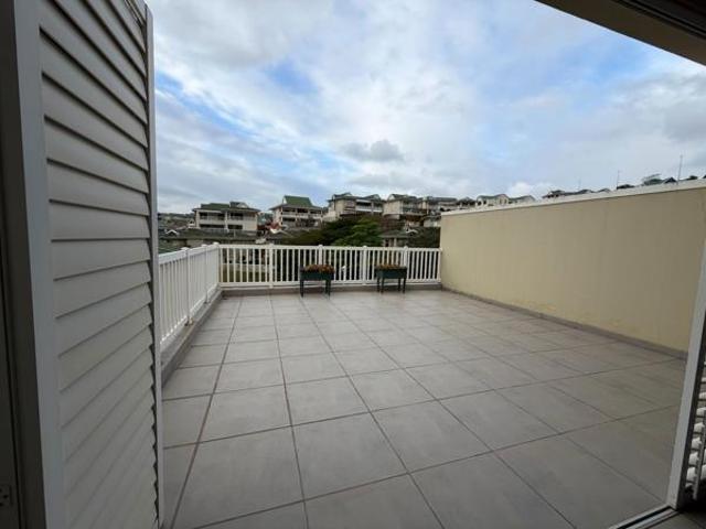 Townhouse for rent in Seaview, Kwazulu-natal