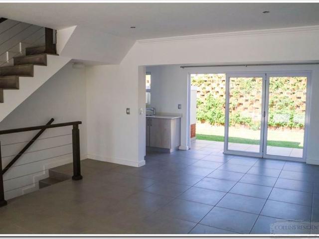 Townhouse for sale in Seaview, Kwazulu-natal