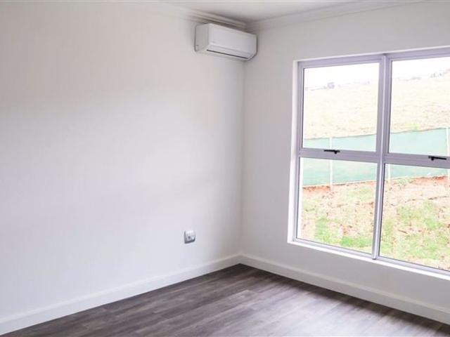Townhouse for sale in Seaview, Kwazulu-natal