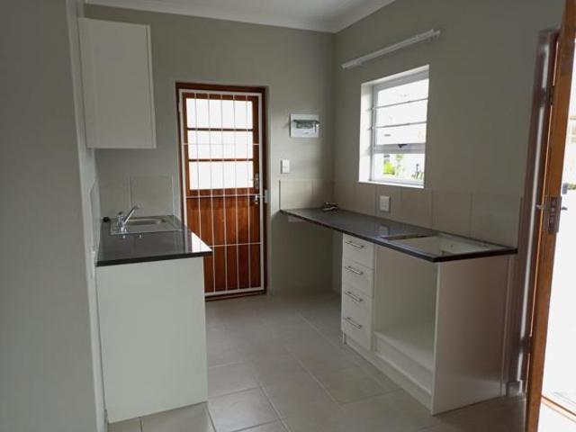 Townhouse for rent in Durbanville, Western Cape