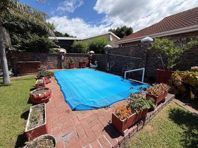 Townhouse for sale in Rietpoel, Theewaterskloof Local Municipality