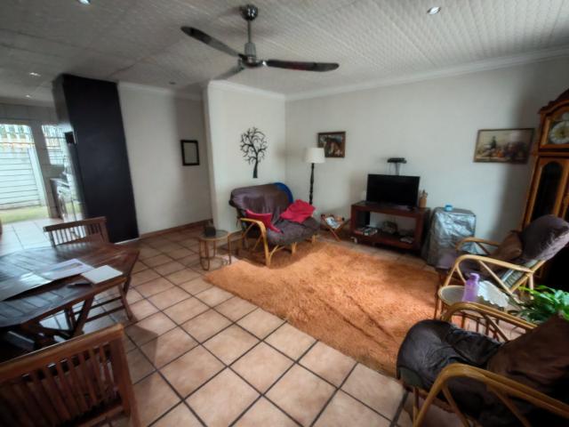 Townhouse for sale in Ekurhuleni, Gauteng