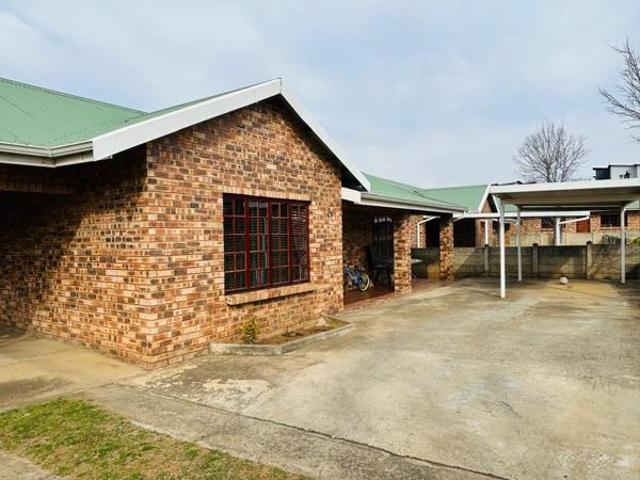 Townhouse for sale in Kokstad, Kwazulu-natal