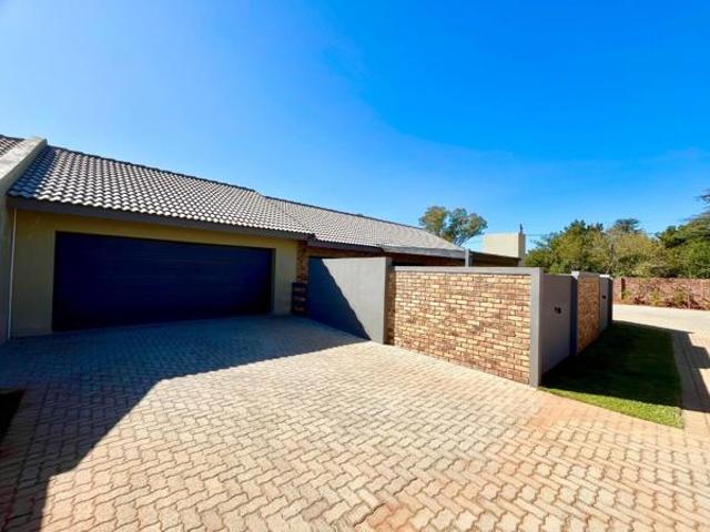Townhouse for sale in Midvaal, Gauteng