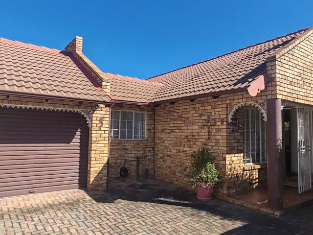 Townhouse for sale in Kagiso, Gauteng