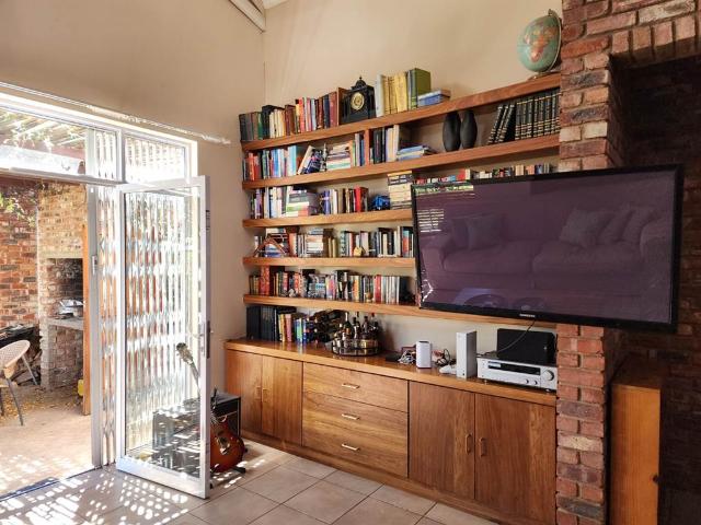 Townhouse for sale in Klerksdorp, North West