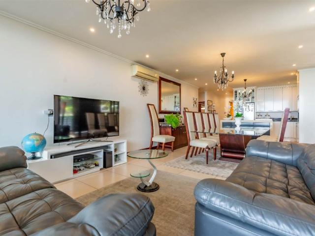 Townhouse for sale in Seaview, Kwazulu-natal