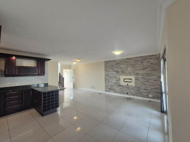 Townhouse for sale in Seaview, Kwazulu-natal