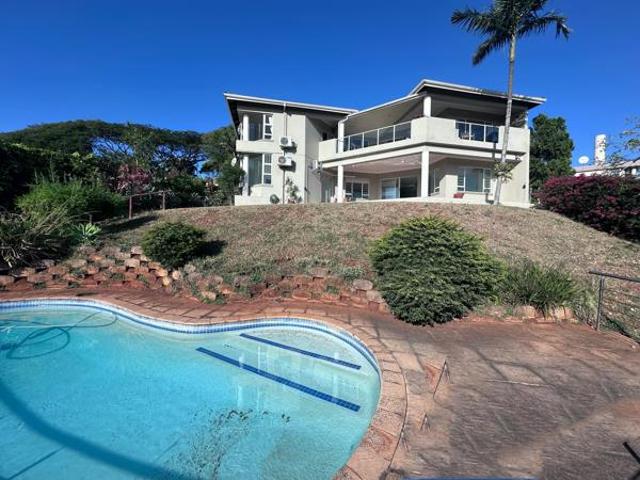 Townhouse for rent in Seaview, Kwazulu-natal