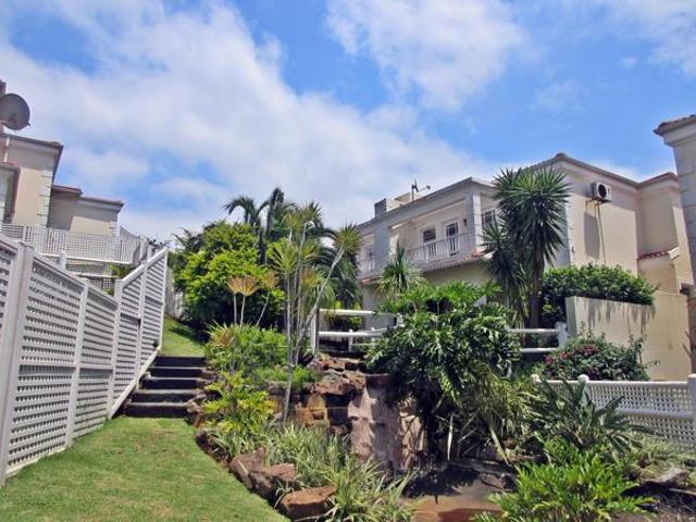 Townhouse for rent in Seaview, Kwazulu-natal