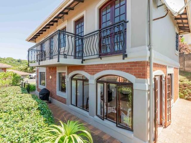 Townhouse for rent in Seaview, Kwazulu-natal