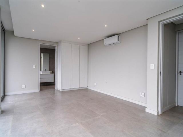 Townhouse for sale in Seaview, Kwazulu-natal