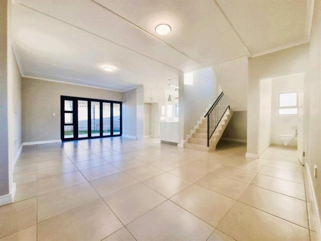 Townhouse for sale in Kraaifontein, Western Cape