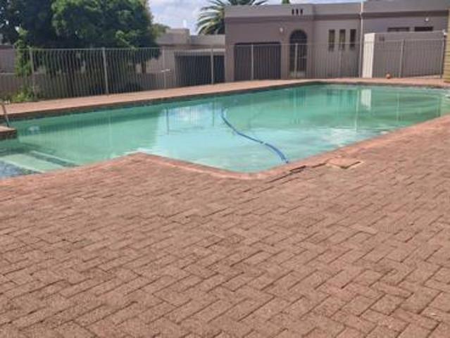 Townhouse for sale in Bloemfontein, Free State