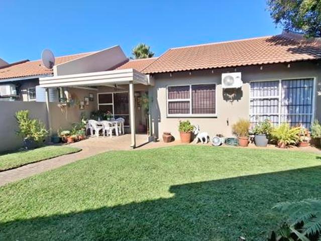 Townhouse for sale in Bloemfontein, Free State