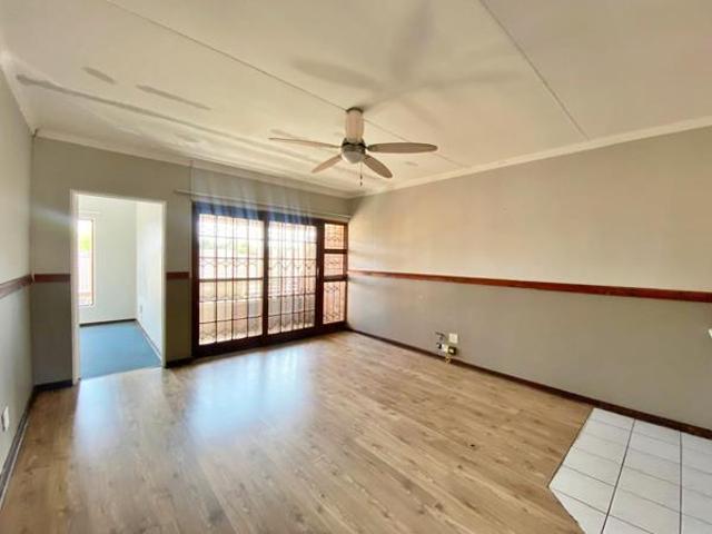 Townhouse for sale in Bloemfontein, Free State