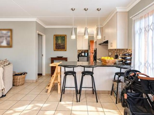 Townhouse for sale in Bloemfontein, Mangaung Metropolitan Municipality