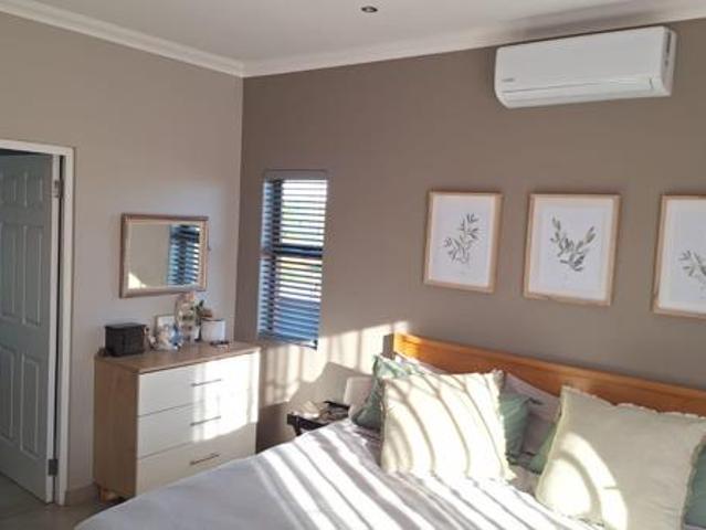 Townhouse for sale in Bloemfontein, Free State