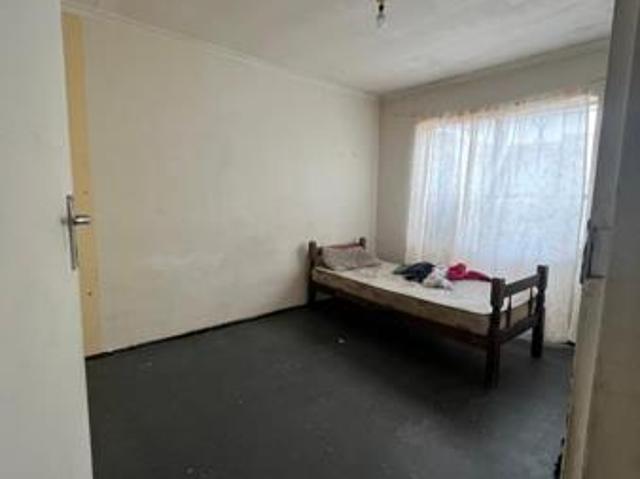 Townhouse for sale in Cape Town, Western Cape